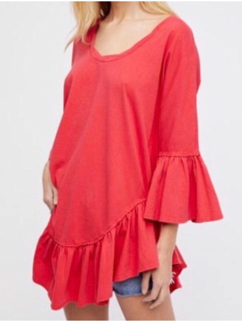 Free People Sweetness
Women’s Red Ruffled Bell-Sleeve Tunic Top Size S NWT